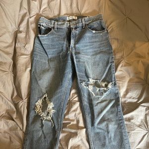 Abercrombie & Fitch high rise mom jeans 6r